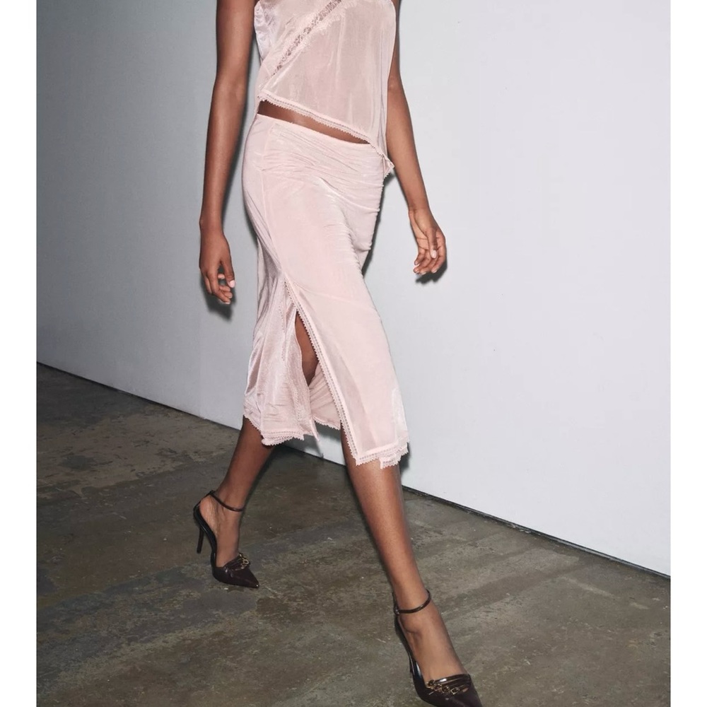 NWT ZARA ORGANZA MIDI SKIRT